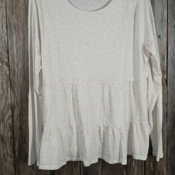 Loft Peplum Top - Picture 2 of 4